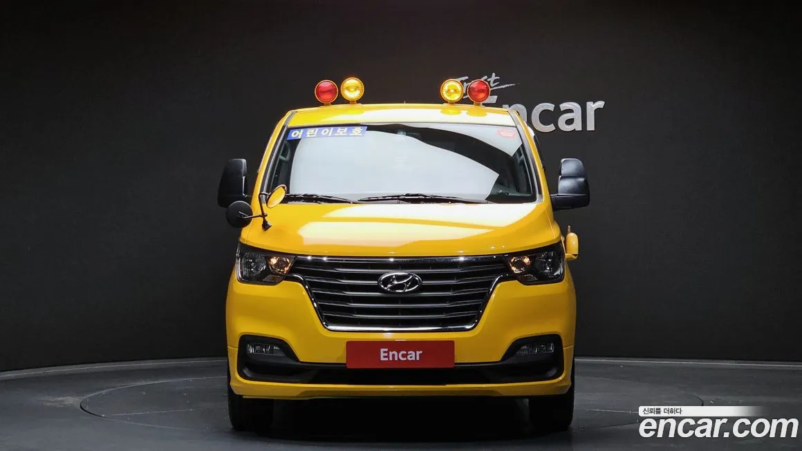 Hyundai The New Grand Starex id 2135357 из Кореи 13