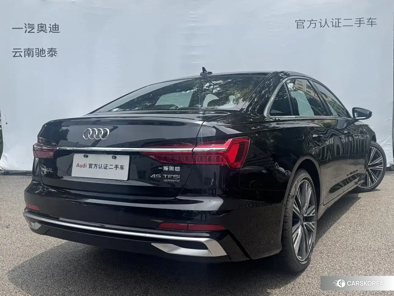 Audi A6L id 4681074 из Китая 17