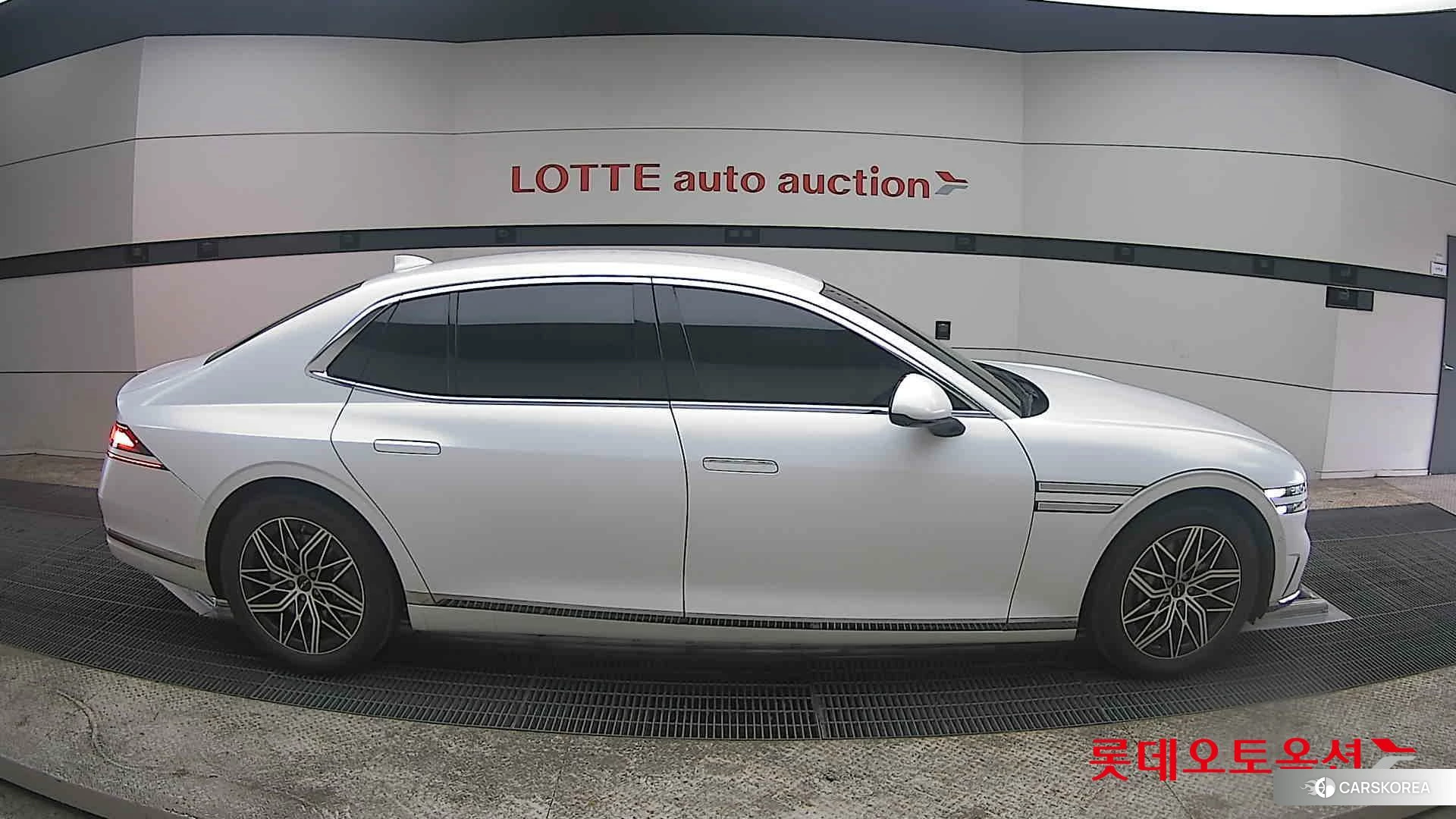 Hyundai G90 id 3869309 из Кореи 23