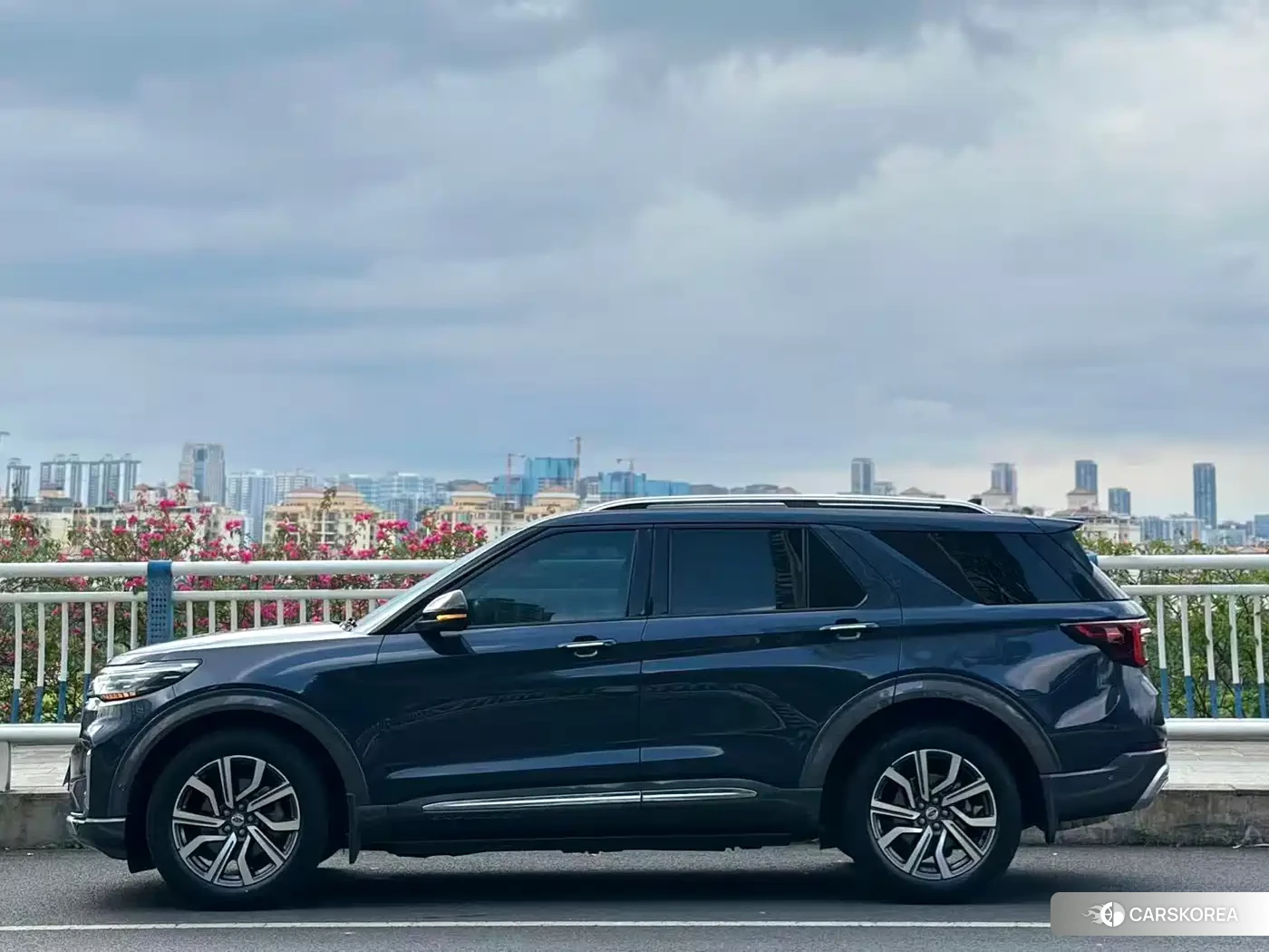 Ford Explorer id 4583858 из Китая 9
