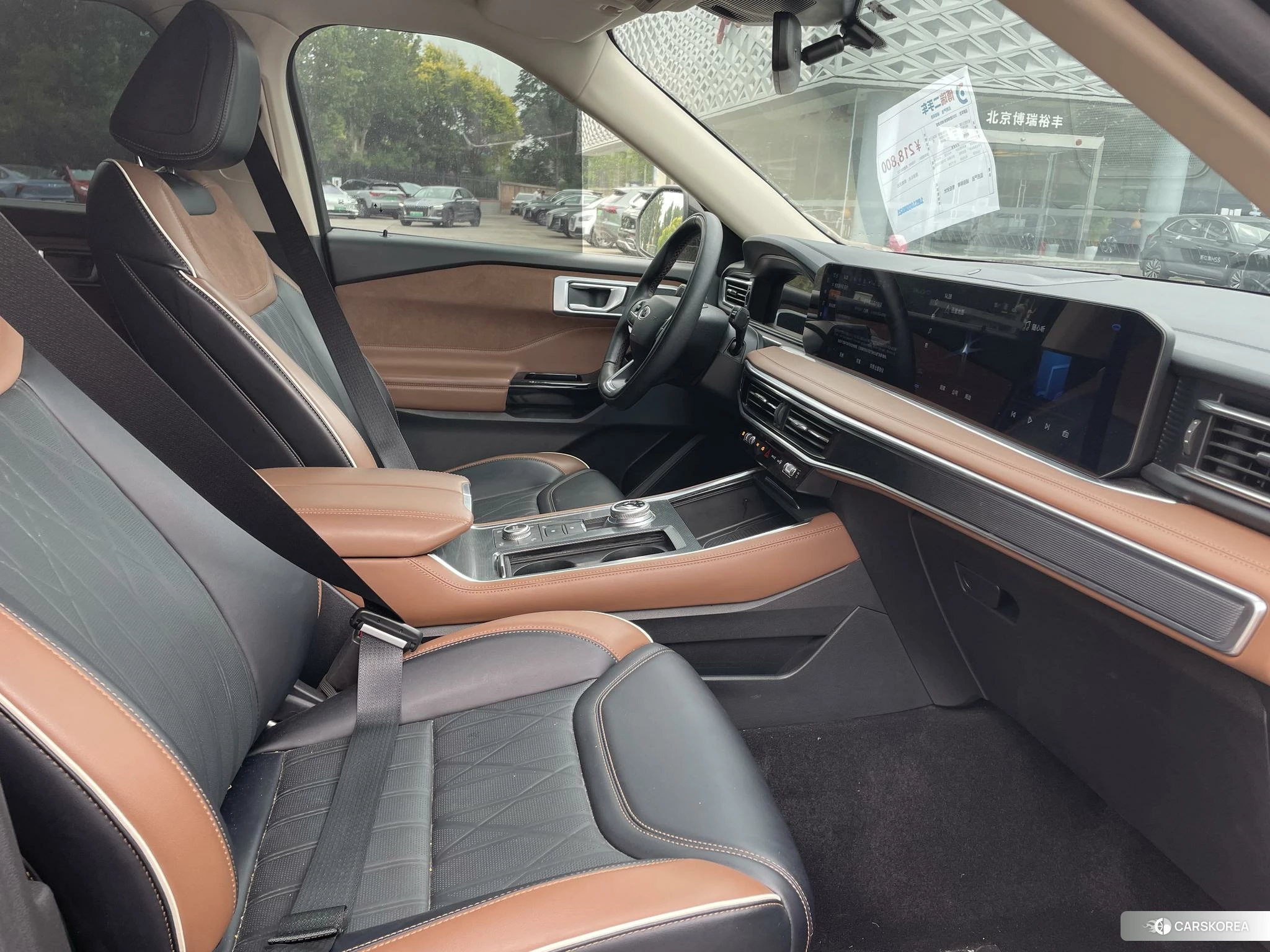 Ford Explorer id 4461383 из Китая 8