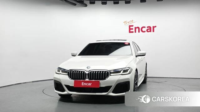 BMW 5 Series (G30) id 4354610 из Кореи 23