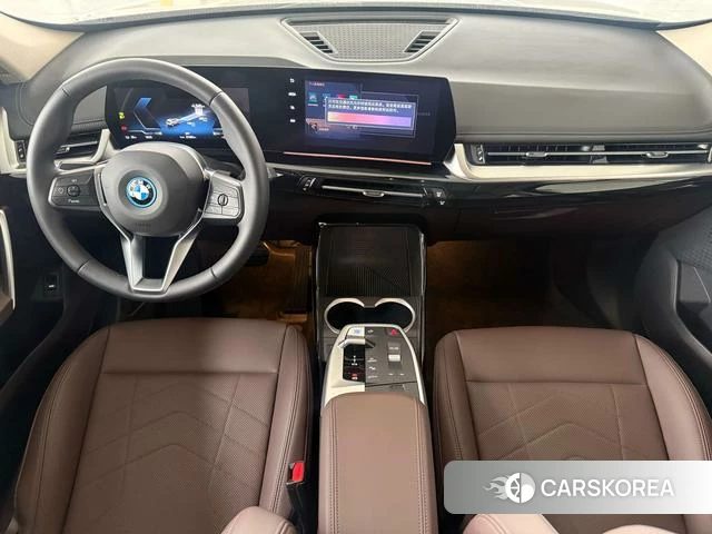 BMW iX1 id 3908200 из Китая 8