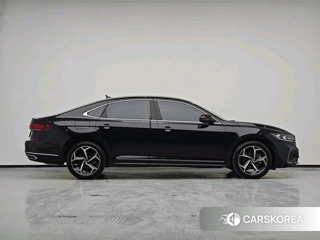 Volkswagen Passat id 3919467 из Китая 13