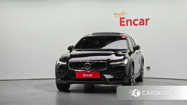Volvo V60 Cross-Country 2nd Generation id 4603894 из Кореи 23