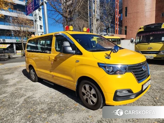 Hyundai The New Grand Starex 2018 Желтый из Кореи, фото 4