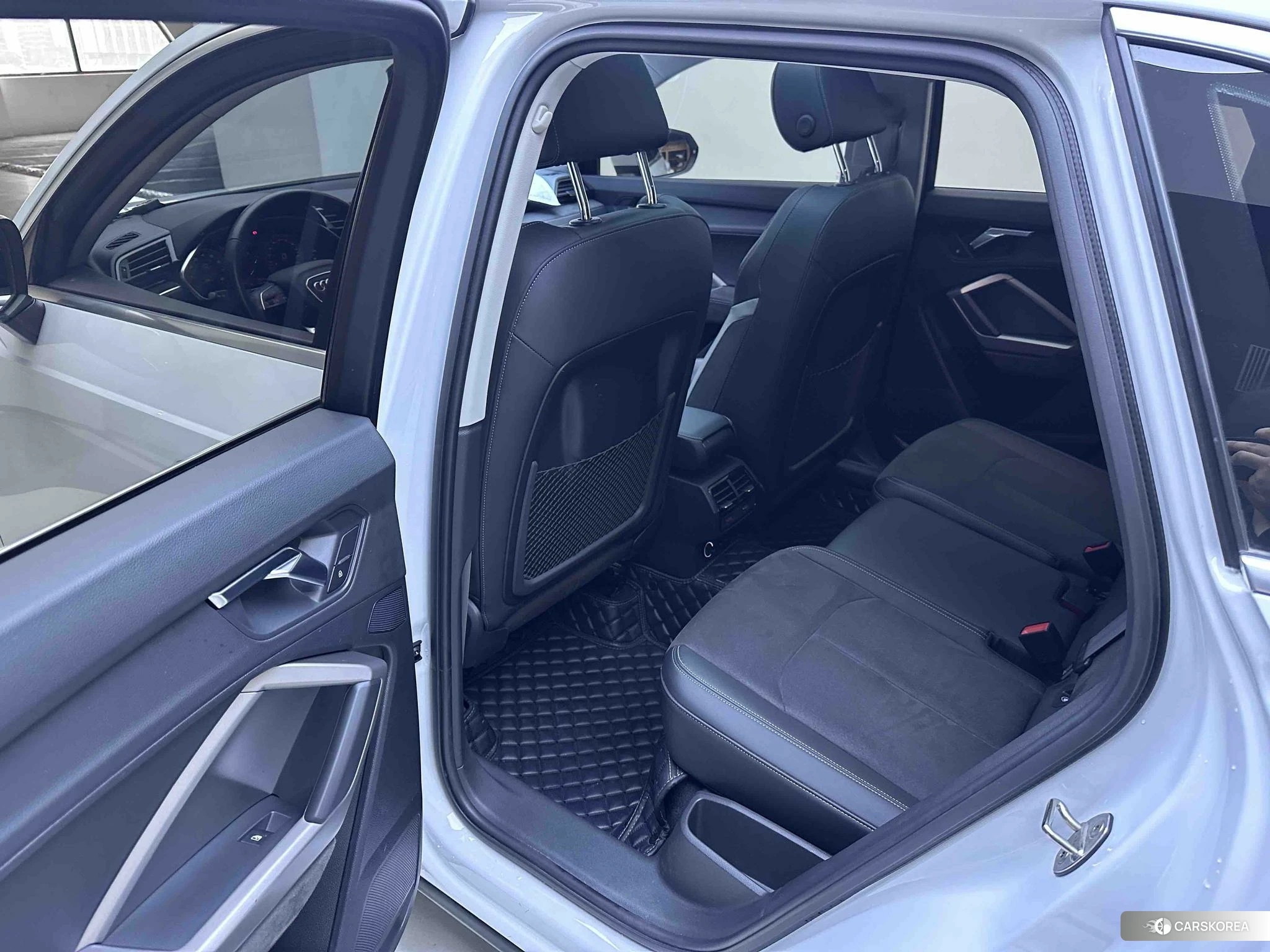 Audi Q3 id 4485397 из Китая 16