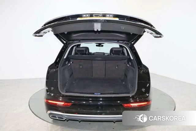 Audi Q5L id 4257789 из Китая 13
