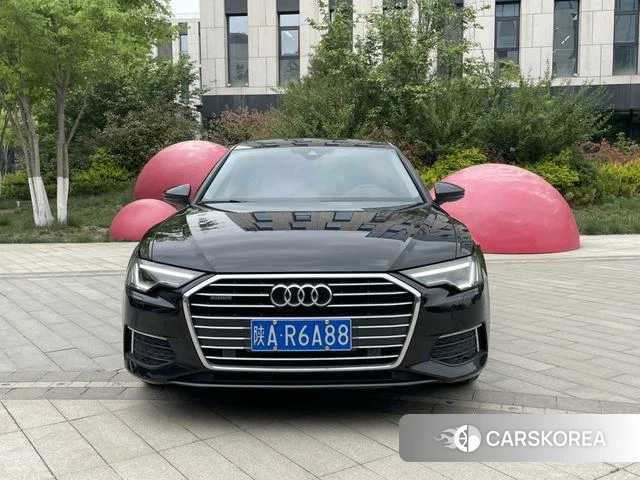 Audi A6L 2021 Черный из Китая, фото 3