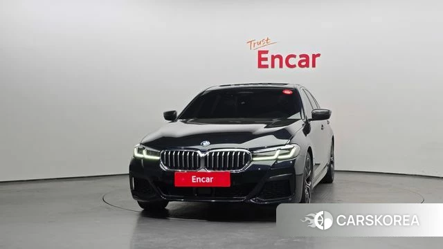 BMW 5 Series (G30) id 3832762 из Кореи 13