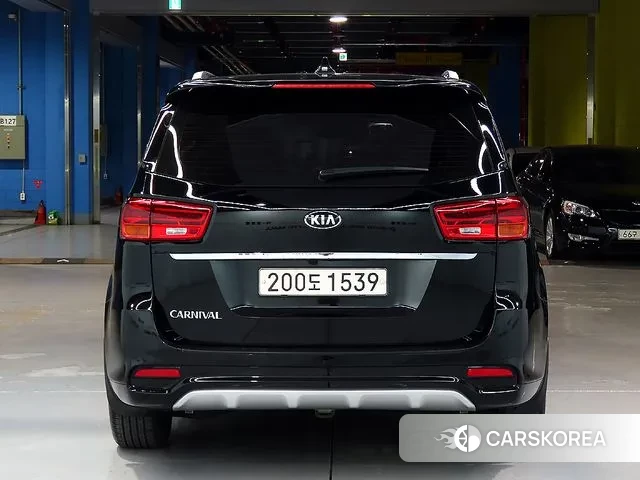 Kia The New Carnival id 3034264 из Кореи 13