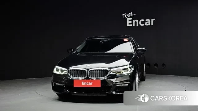 BMW 5 Series (G30) id 3380718 из Кореи 13