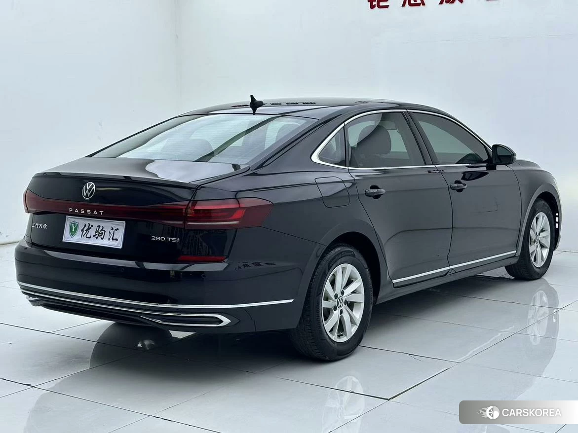 Volkswagen Passat id 4406005 из Китая 11
