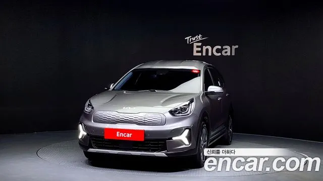 Kia Niro Plus id 2837380 из Кореи 13