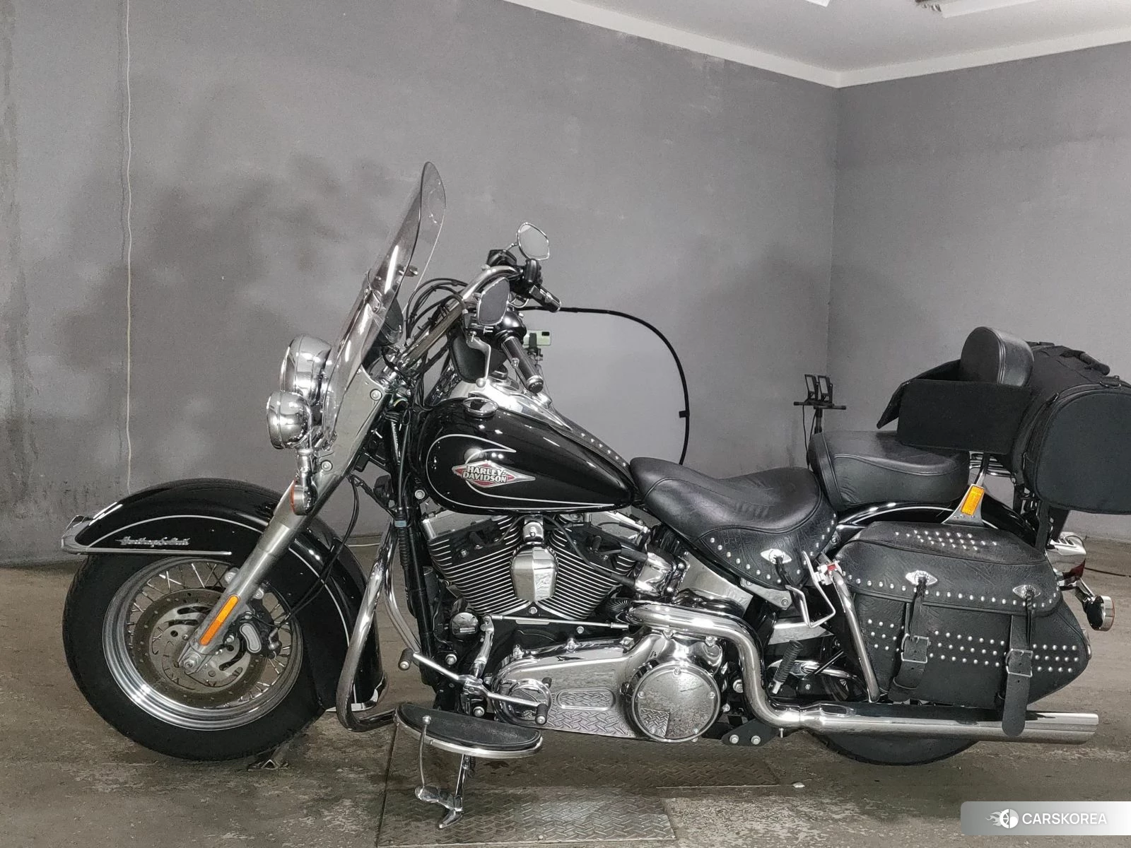 Проданный Harley-Davidson Heritage Softail Classic FLSTC1580 2011 из Японии