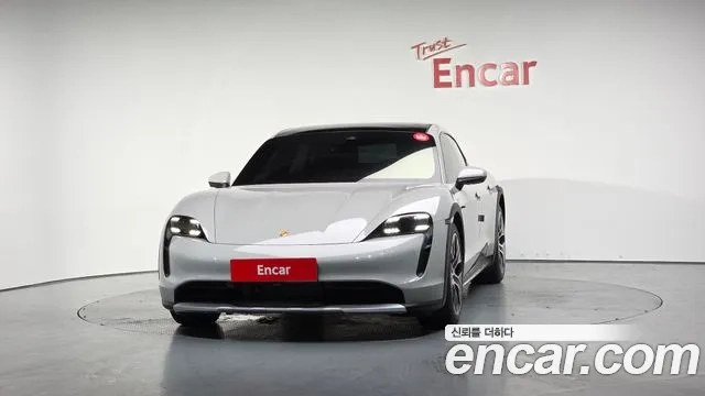 Porsche Taycan id 2954516 из Кореи 13