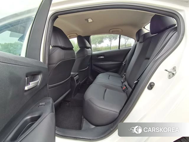 Toyota Corolla id 4257570 из Китая 17