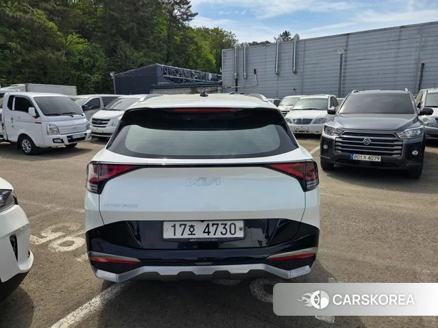 Kia Sportage 5th Generation 2021 Белый из Кореи, фото 5