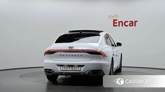 Hyundai The New Grandeur IG id 4410627 из Кореи 23
