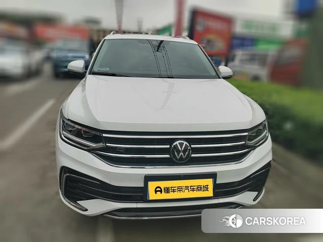 Volkswagen Tiguan L 2023 Белый из Китая, фото 3
