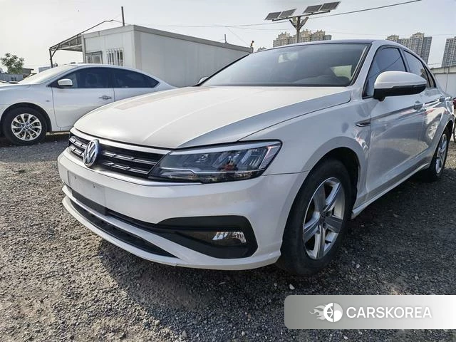 Volkswagen Lingdu 2022 Белый из Китая, фото 3
