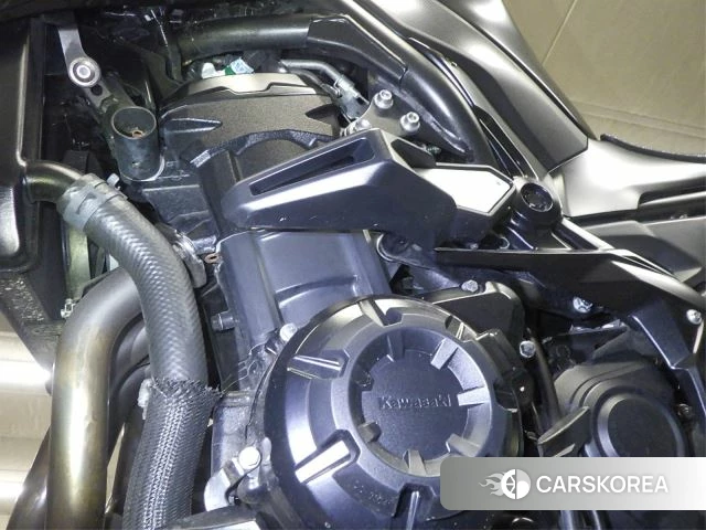 Engine photo