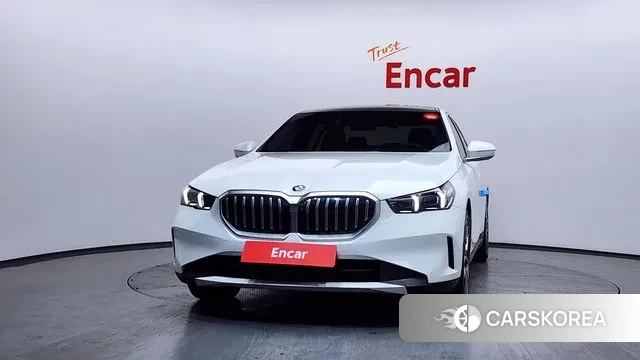 BMW 5 Series (G60) id 3751334 из Кореи 13