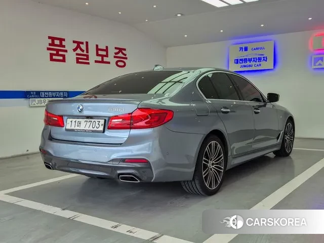 BMW 5 Series (G30) id 3209887 из Кореи 13