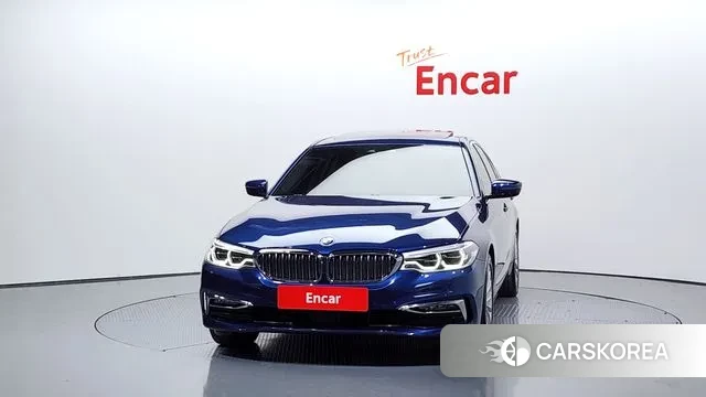 BMW 5 Series (G30) id 3504823 из Кореи 13