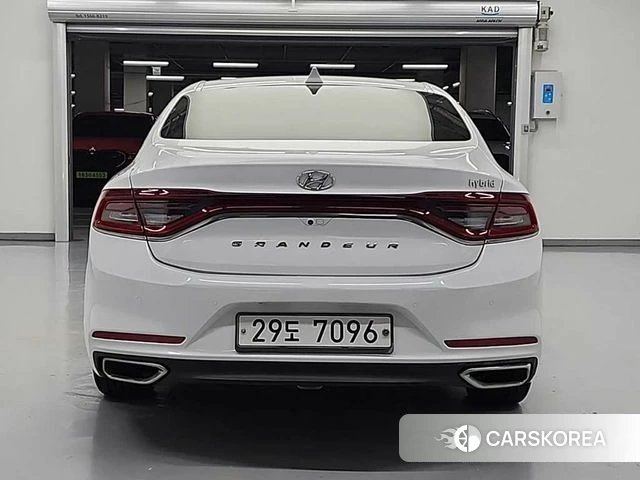 Hyundai Grandeur IG Hybrid id 4525962 из Кореи 13
