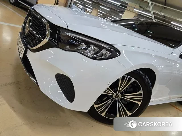 Mercedes-Benz E-Class W214 id 3580723 из Кореи 13