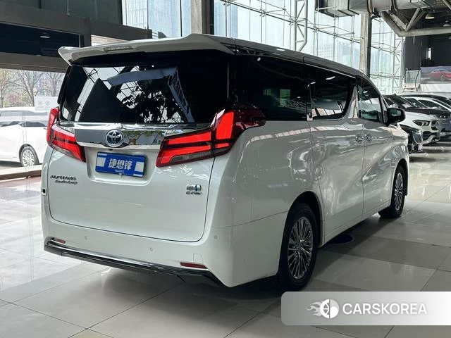 Toyota Elfa id 4257621 из Китая 12