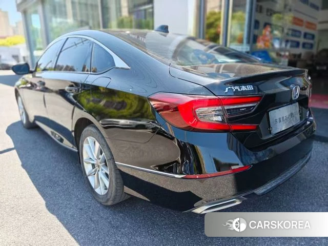 Honda Accord id 4275183 из Китая 7