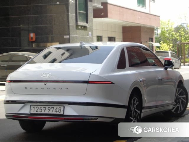 Hyundai Grandeur (GN7) id 4194708 из Кореи 13