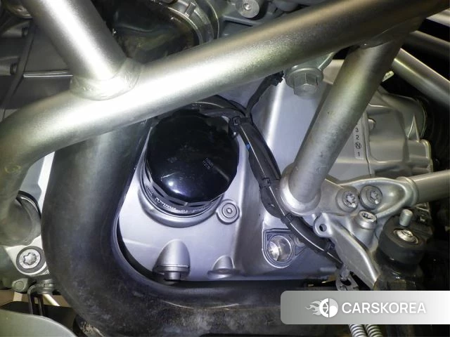 Engine photo