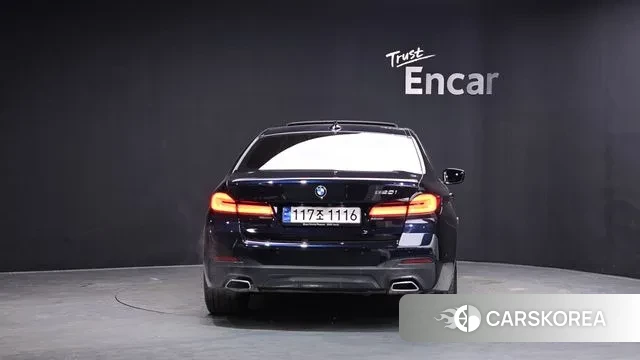 BMW 5 Series (G30) id 3606262 из Кореи 13