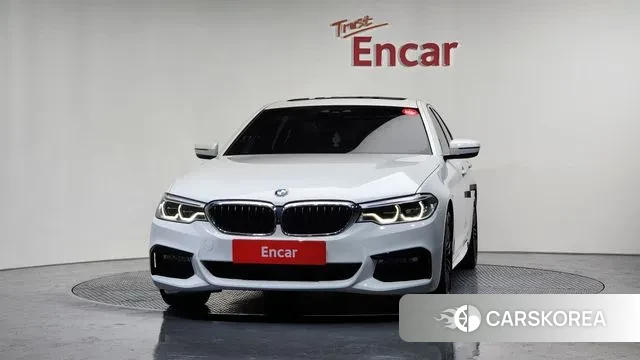 BMW 5 Series (G30) id 3254442 из Кореи 13