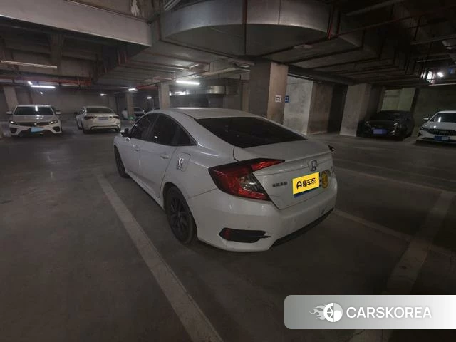 Honda Civic 2021 Белый из Китая, фото 3
