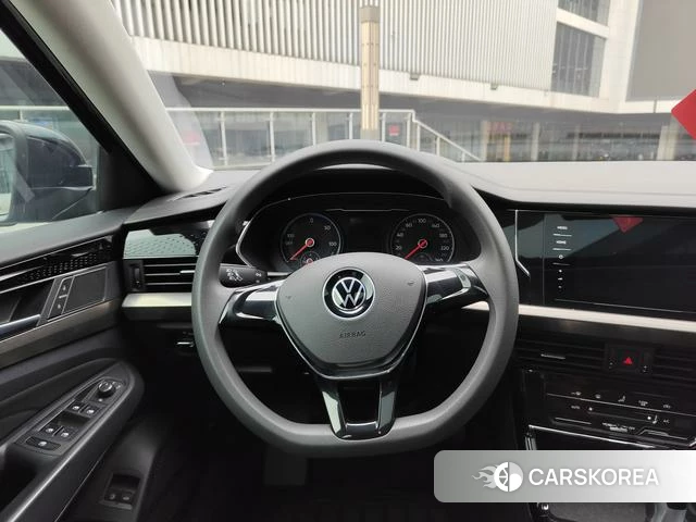Volkswagen Passat PHEV id 4260222 из Китая 18