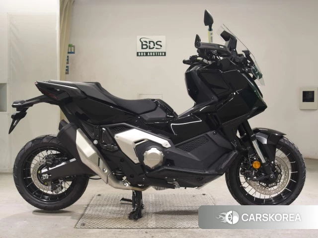 Проданный Honda X-ADV 750 2026 из Японии