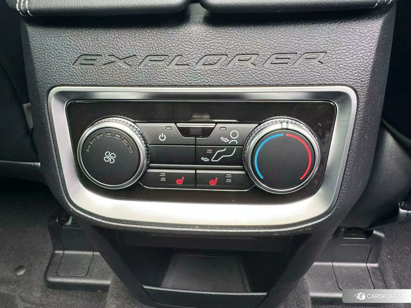 Ford Explorer 2022 Серебристо-серый из Китая, фото 3