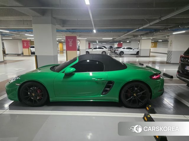 Porsche 718 Boxster 2018 Зеленый из Кореи, фото 4