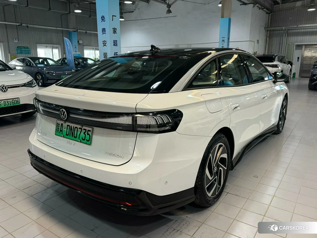 Volkswagen ID.7 VIZZION 2023 Белый из Китая, фото 4