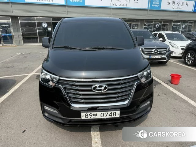 Hyundai The New Grand Starex id 3853598 из Кореи 13