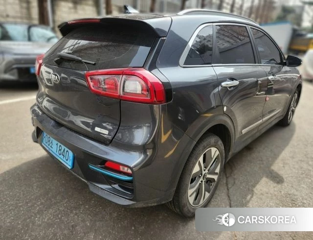 Kia Niro EV id 3801579 из Кореи 13