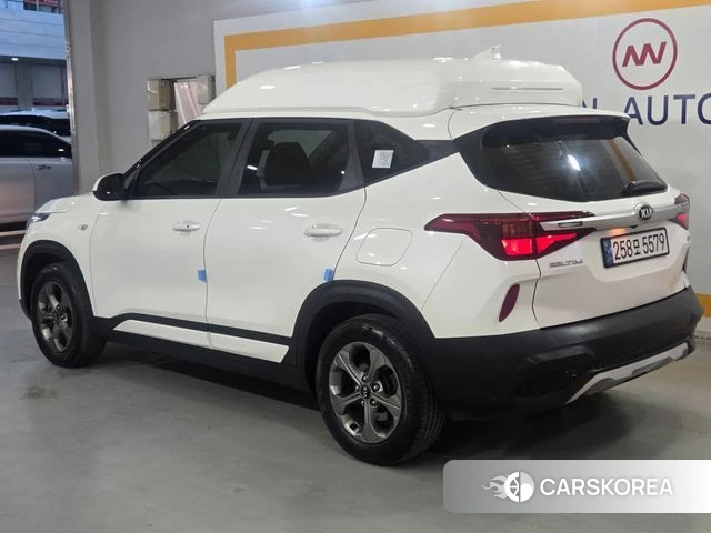Kia Seltos id 4445843 из Кореи 12