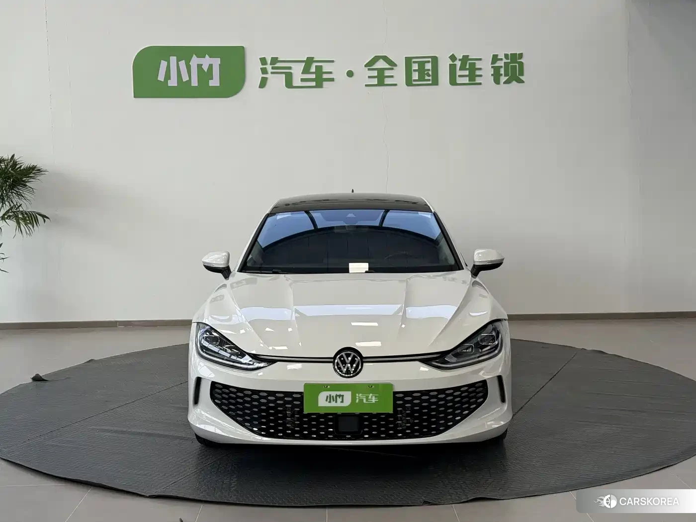 Volkswagen Lamando id 4607134 из Китая 14