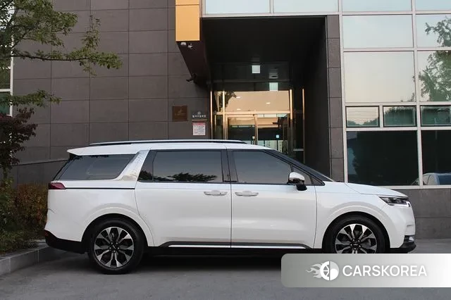 Kia Carnival 4th generation id 3572834 из Кореи 13