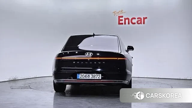 Hyundai Grandeur (GN7) id 3571567 из Кореи 13