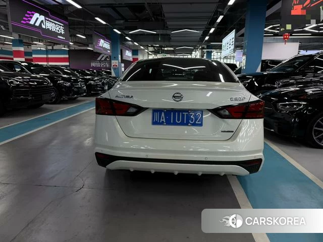 Nissan Teana 2021 Белый из Китая, фото 3